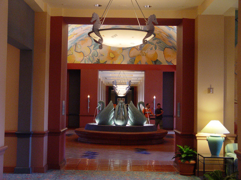 Swan_02d_lobby